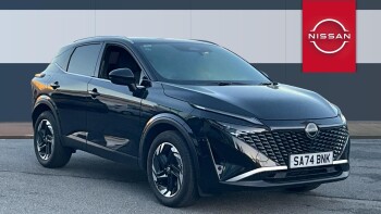 Nissan Qashqai 1.3 DiG-T MH N-Connecta 5dr Petrol Hatchback